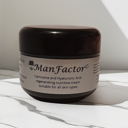 ManFactor - Moisturiser enriched with Vit E, Carnosine and Hyaluronic Acid